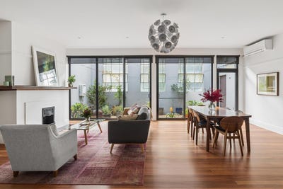 /international/au/1-105-neill-street-carlton-vic-151256276/