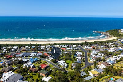 /international/au/36-seaview-street-forster-nsw-152580692/