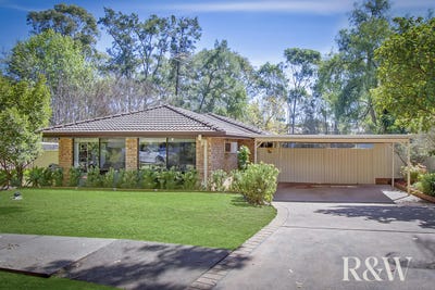 /international/au/40-pendley-crescent-quakers-hill-nsw-152363816/