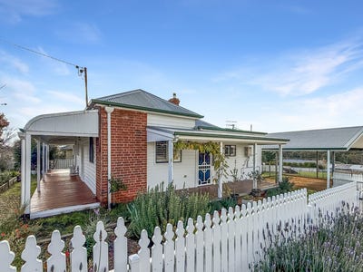 /international/au/116-wombat-street-young-nsw-151468348/