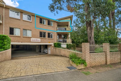 /international/au/11-109-110-military-road-guildford-nsw-150676872/