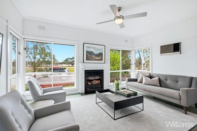/international/au/13-hobson-street-newport-vic-151856864/