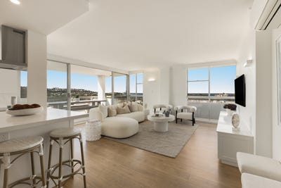 /international/au/19-5-7-westminster-avenue-dee-why-nsw-151031648/