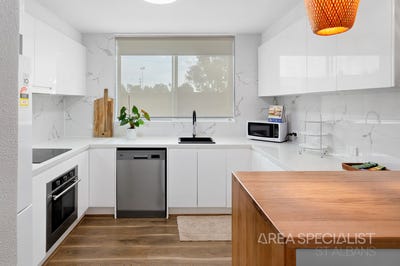 /international/au/14-12-percy-street-st-albans-vic-151086144/