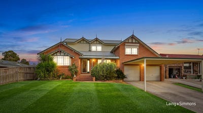 /international/au/7-thackeray-close-wetherill-park-nsw-151044100/