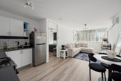 /international/au/5-73-king-george-street-victoria-park-wa-151178332/