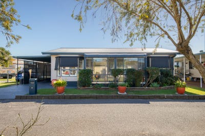 /international/au/512-1126-nelson-bay-road-fern-bay-nsw-152460440/