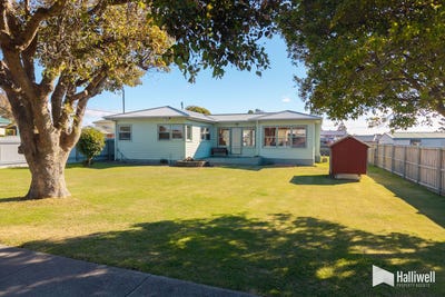 /international/au/22-tarleton-street-east-devonport-tas-150926112/