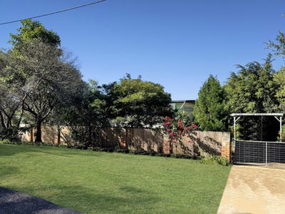 /international/au/42-buzaki-road-glass-house-mountains-qld-148330472/?lang=zh-cn