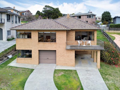 /international/au/8-madden-court-rosny-tas-148711032/
