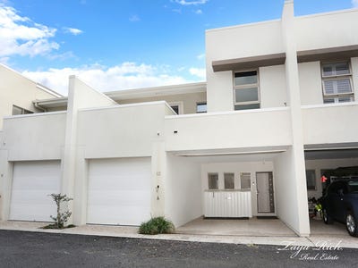 /international/au/12-17-entry-drive-merrimac-qld-151481064/