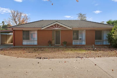 /international/au/2-5-manse-rd-cobram-vic-151372600/