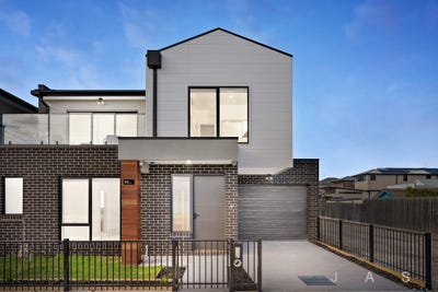 /international/au/102-elizabeth-street-newport-vic-148299228/