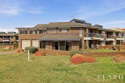 /international/au/1-16-arcadia-drive-shoalwater-wa-152386208/
