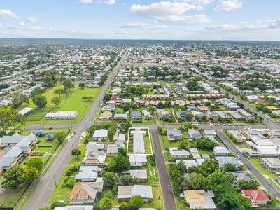 /international/au/2-51-zante-street-maryborough-qld-151650616/