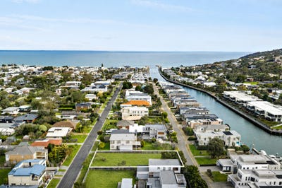 /international/au/33-buckley-street-safety-beach-vic-204560812/