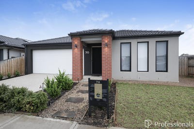 /international/au/70-sumac-street-brookfield-vic-152523068/