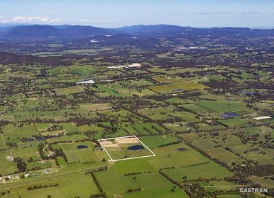 /international/au/37-boundary-road-coldstream-vic-700404792/