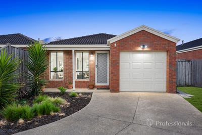 /international/au/4-emerald-terrace-werribee-vic-152685044/