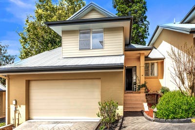 /international/au/22-8-10-jarrett-street-north-gosford-nsw-152606388/