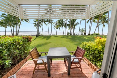 /international/au/27-6-beach-road-dolphin-heads-qld-148642576/?lang=de
