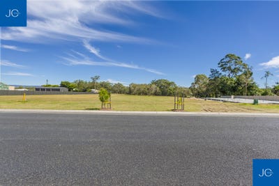 /international/au/73-fairmount-elimbah-qld-204513512/