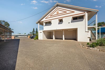 /international/au/6-51-55-bamford-lane-kirwan-qld-151378456/