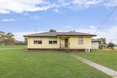 /international/au/44-scott-street-cavendish-vic-151195208/