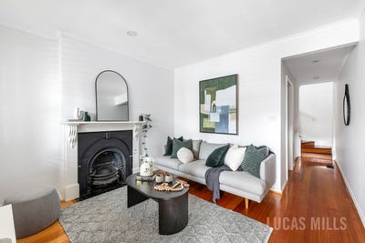/international/au/107-chapman-street-north-melbourne-vic-151293112/