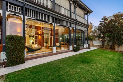 /international/au/1-171-broadway-nedlands-wa-148106296/