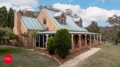 /international/au/92-snowgum-road-bywong-nsw-700406576/