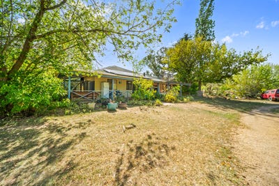 /international/au/2-ovens-street-bredbo-nsw-150747728/