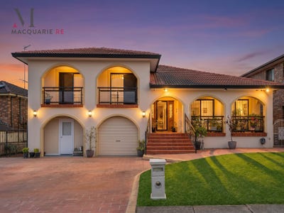 /international/au/27-footscray-street-st-johns-park-nsw-151049912/