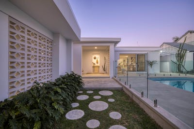 /international/au/38-allambi-avenue-broadbeach-waters-qld-148307684/