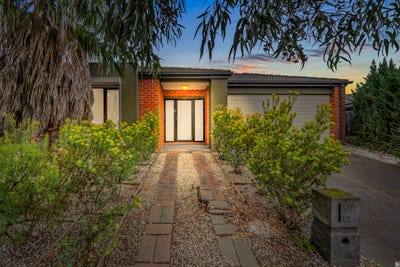/international/au/12-coppice-street-mernda-vic-152427092/