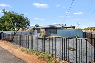 /international/au/53-sylvester-street-coolgardie-wa-151104932/