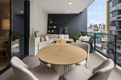 /international/au/805-16-masters-street-newstead-qld-152439700/