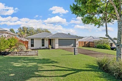 /international/au/3-pineview-drive-beerwah-qld-151235760/
