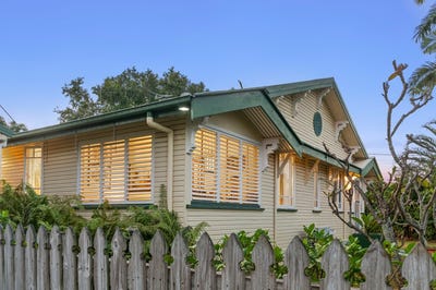 /international/au/10-gulliver-street-mundingburra-qld-151130204/