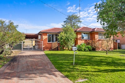 /international/au/14-aston-avenue-south-penrith-nsw-151630136/