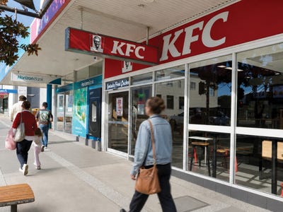 /international/au/kfc-184-carp-street-bega-nsw-505146640/