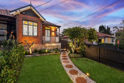 /international/au/53-sutherland-street-cremorne-nsw-151262360/