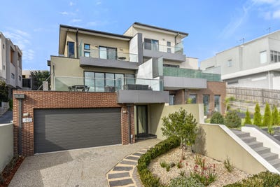 /international/au/2-2-grover-street-pascoe-vale-vic-148065436/