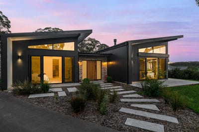 /international/au/9-grice-drive-bundanoon-nsw-150767324/