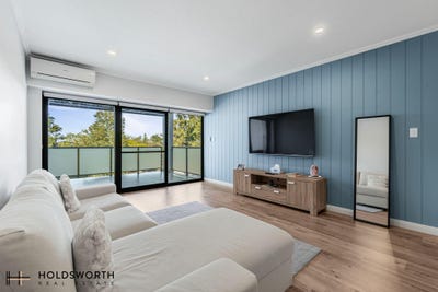 /international/au/13-33-blythe-avenue-yokine-wa-151597572/