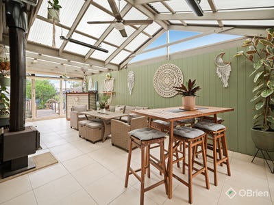/international/au/12-bawden-street-carrum-downs-vic-150568588/