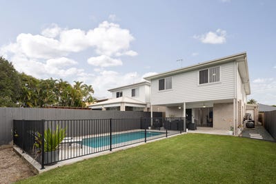 /international/au/39-smith-street-deagon-qld-151363200/