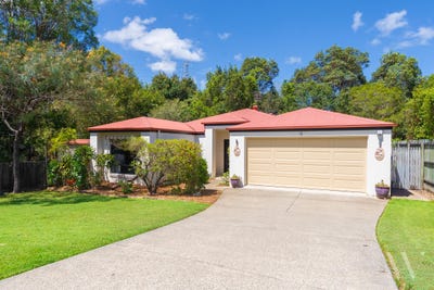 /international/au/42-pearsons-road-cooroy-qld-152616724/