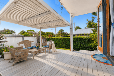 /international/au/88-turpin-road-labrador-qld-151273620/