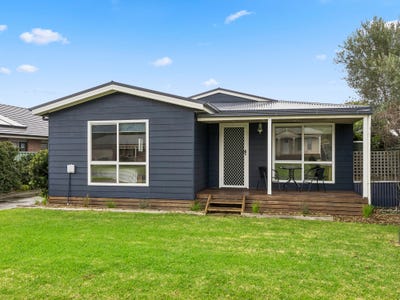 /international/au/13-park-avenue-apollo-bay-vic-151472492/